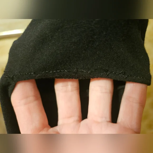 EXPRESS SMALL BLACK CUT-OUT TOP - Picture 6 of 8